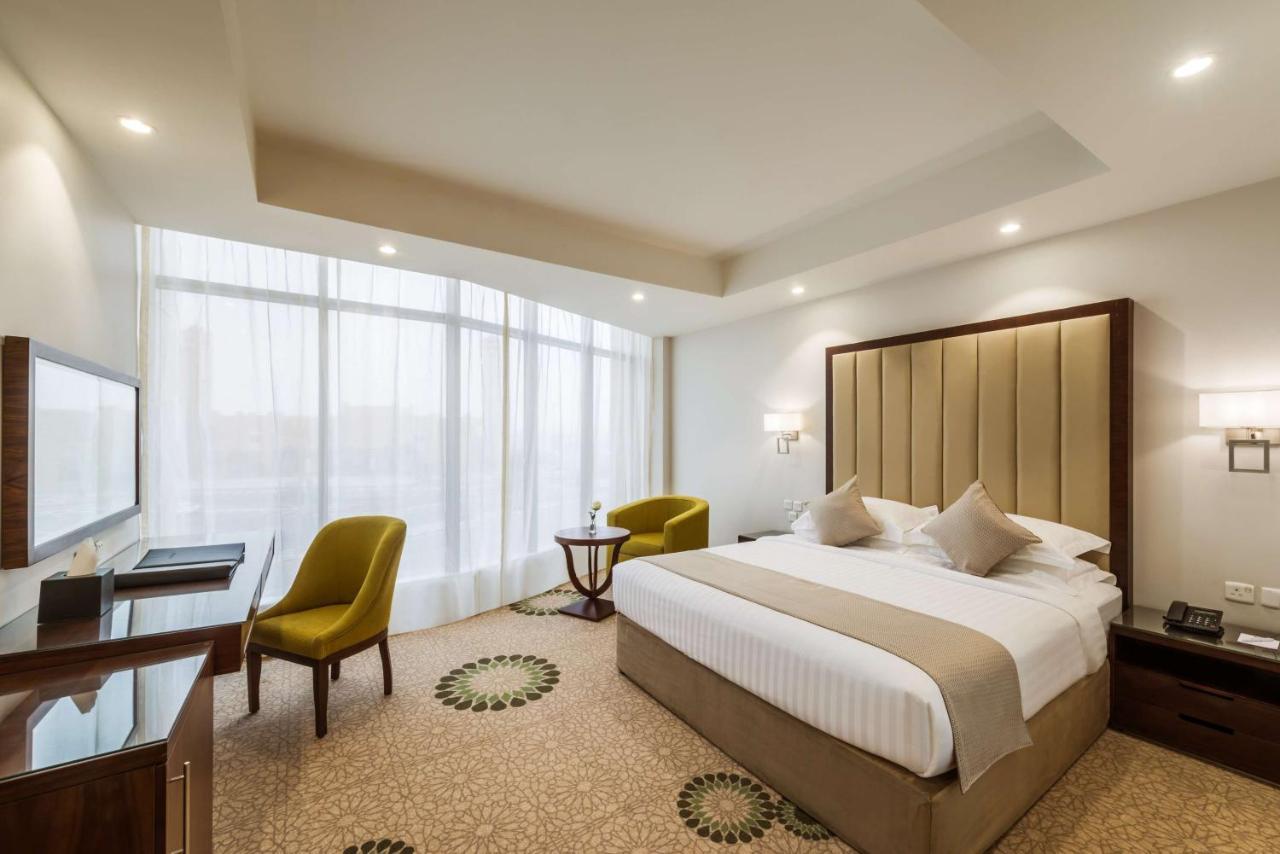 Best Western Plus Al Qurayyat City Center Kültér fotó
