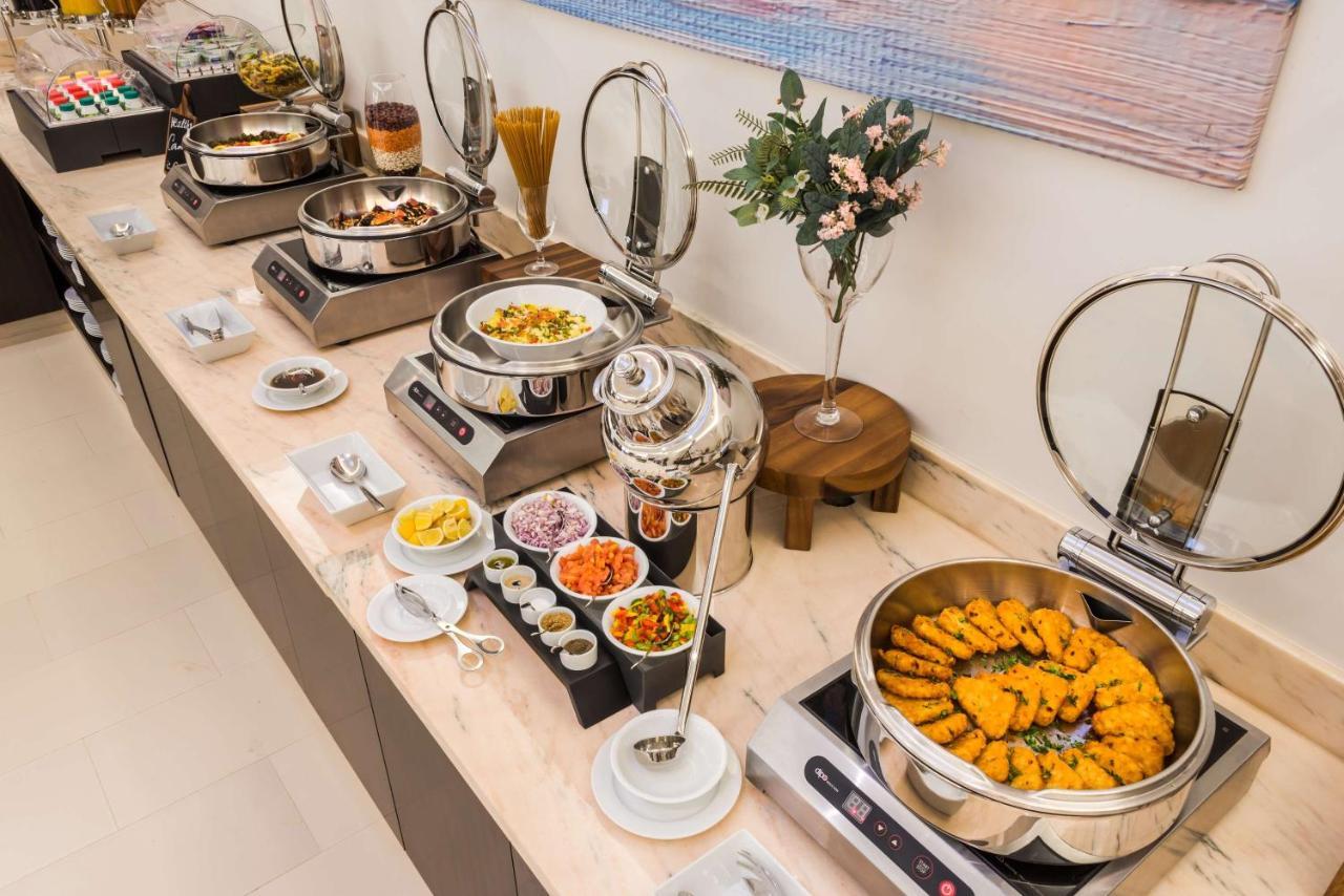 Best Western Plus Al Qurayyat City Center Kültér fotó