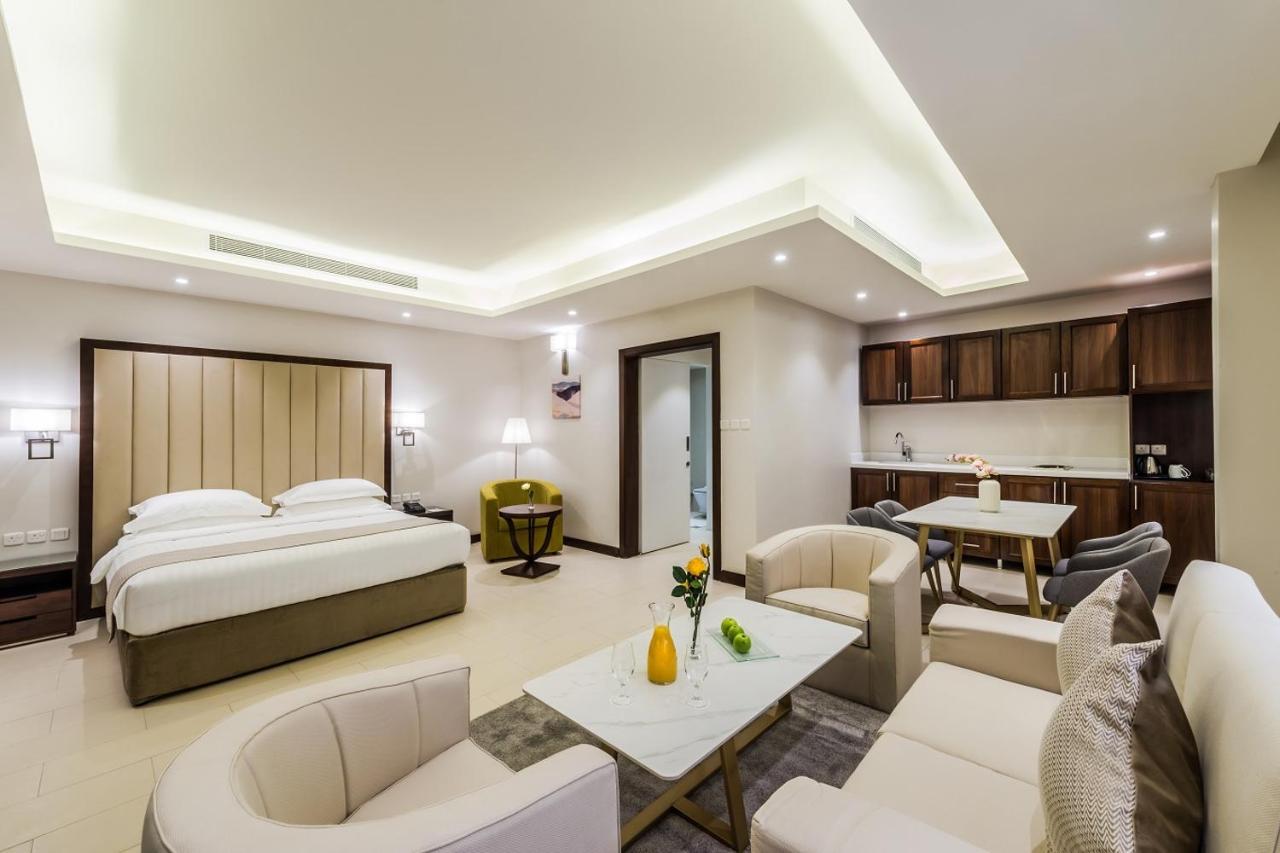 Best Western Plus Al Qurayyat City Center Kültér fotó
