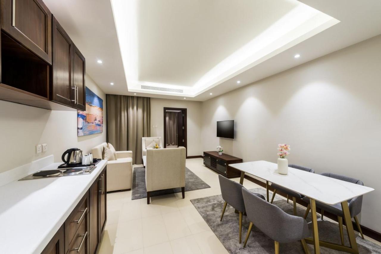 Best Western Plus Al Qurayyat City Center Kültér fotó