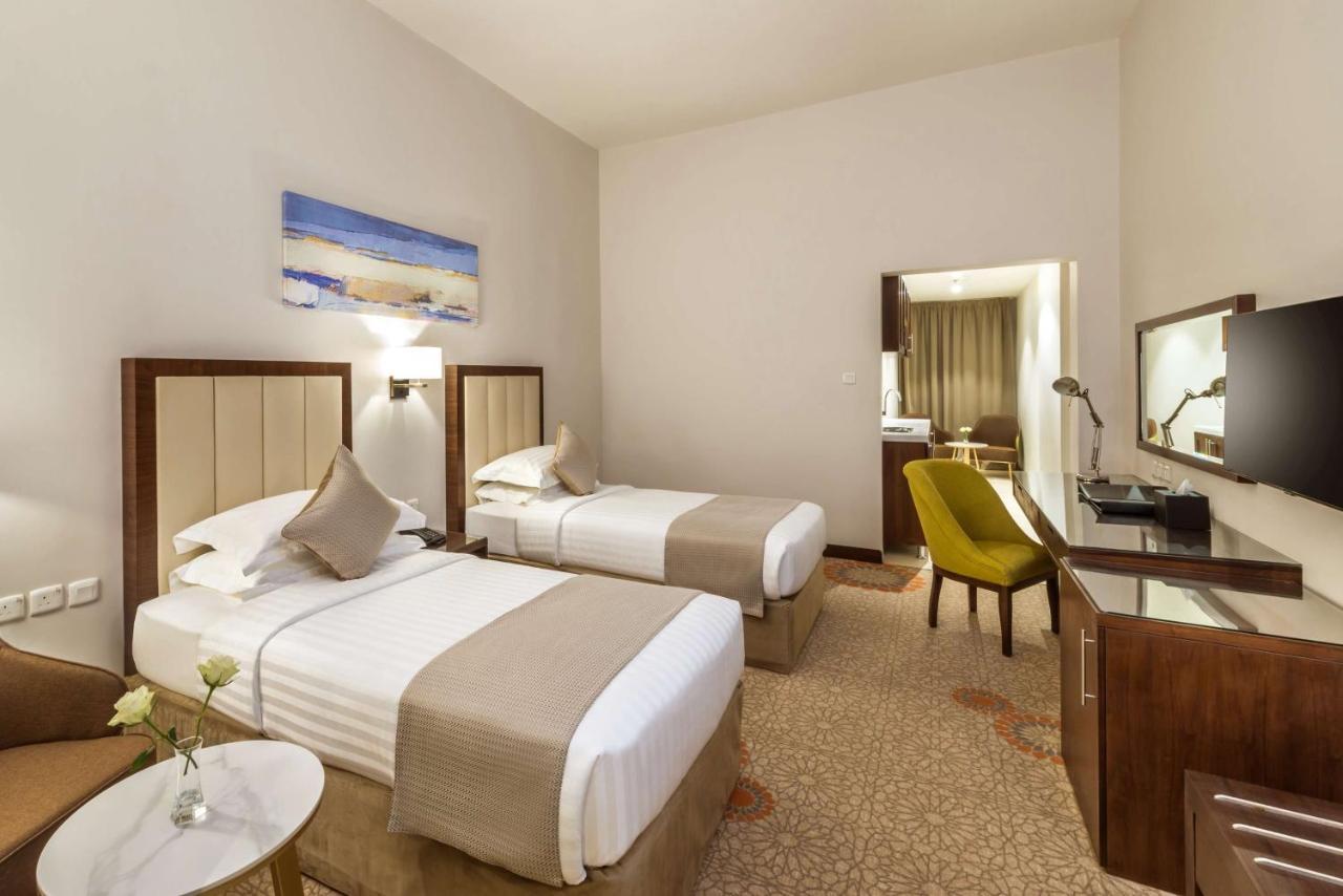 Best Western Plus Al Qurayyat City Center Kültér fotó