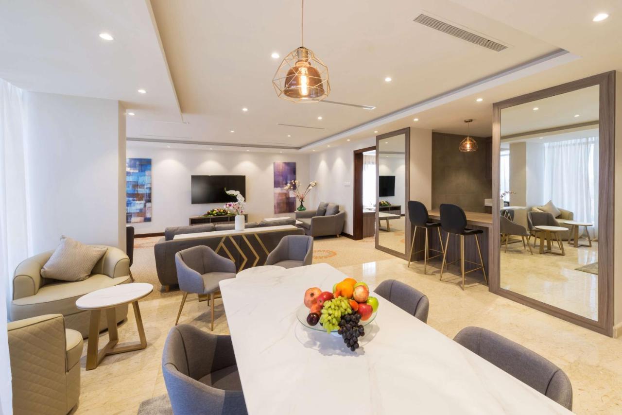 Best Western Plus Al Qurayyat City Center Kültér fotó